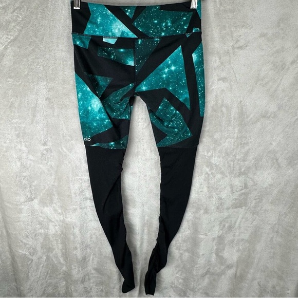 Alo Yoga Goddess Ribbed Ruched Geo Legging Island Green Space / Black Size XS - Picture 12 of 12